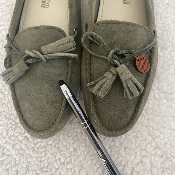 Napapijri Women’s Suede Boat Dock Style Sage Green Loafers Size 39/Size 8 US - Picture 9 of 15